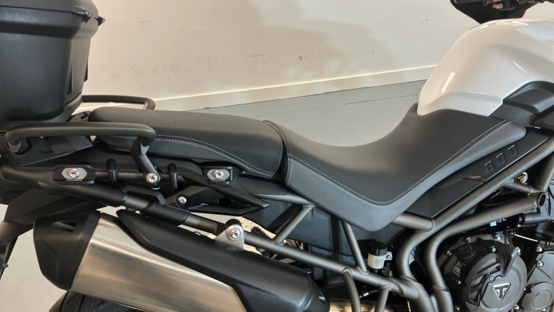 Triumph Tiger 800 XCX (15MY)